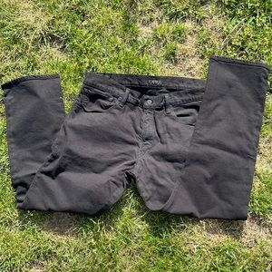 The Varick Slim Straight Polo Jeans 👖